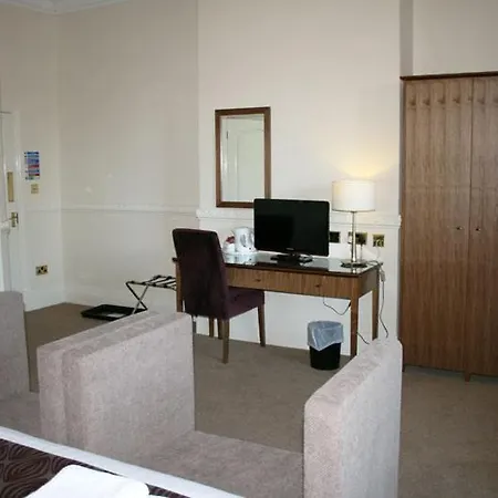 Hotel Irton Hall 4*